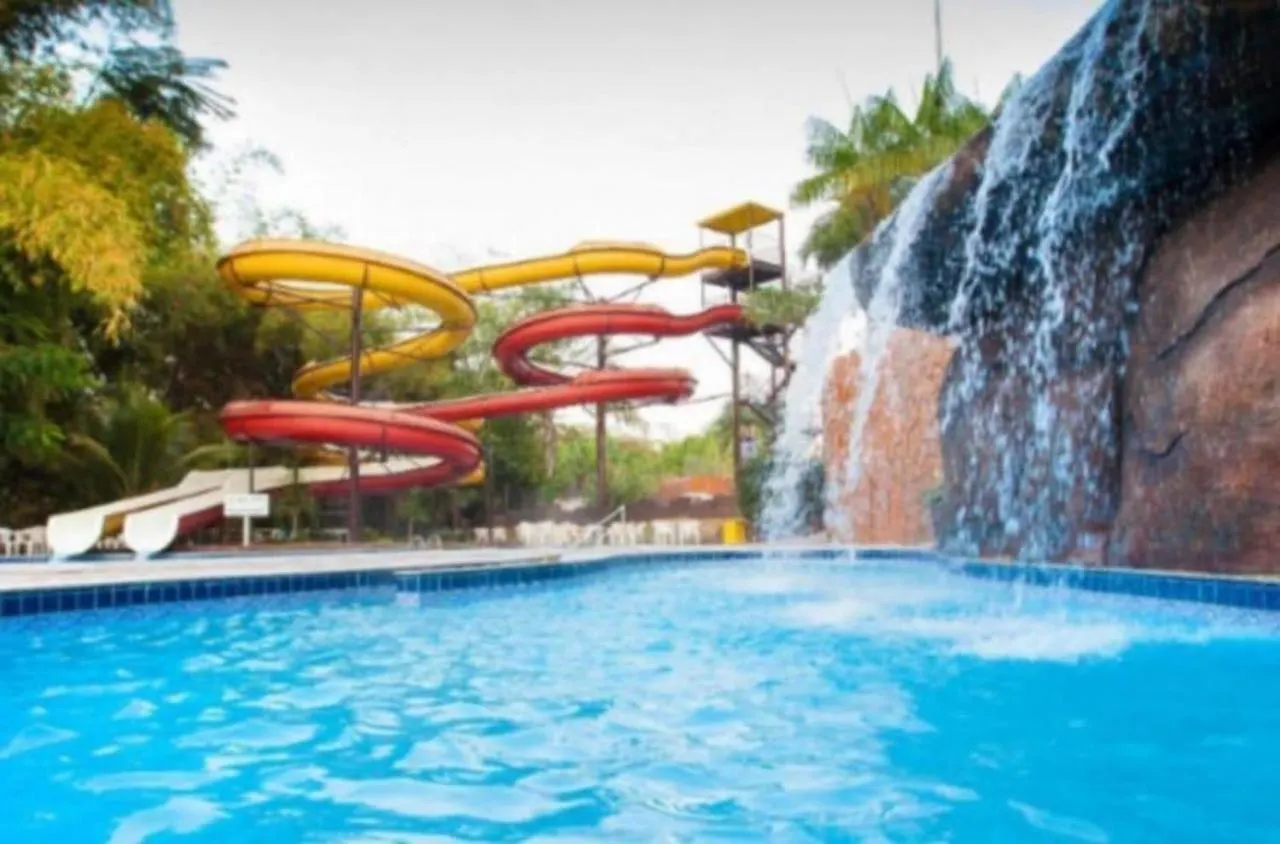 Caldas Novas - Golden Dolphins Express Brazil